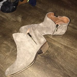 Lucky Brand Boot size 8